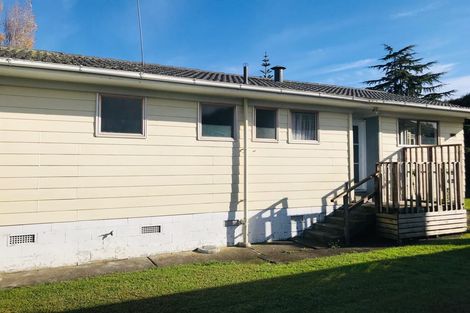 Photo of property in 1/3 Beach Road, Northcote Point, Auckland, 0627