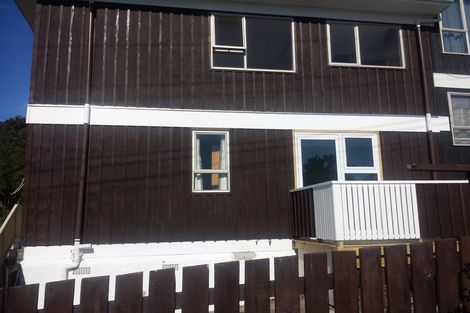 Photo of property in 1/12 Thornley Street, Titahi Bay, Porirua, 5022