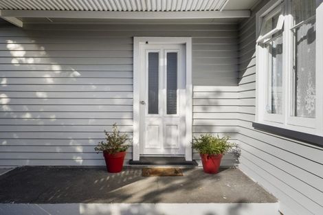 Photo of property in 275 Coronation Avenue, Welbourn, New Plymouth, 4310