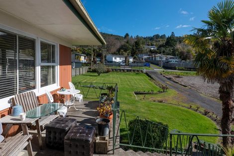 Photo of property in 74 Gordon Road, Western Heights, Rotorua, 3015