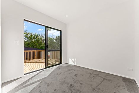 Photo of property in 19b Red Beach Road, Red Beach, 0932