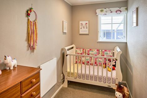 Photo of property in 7 Luff Place, Whitby, Porirua, 5024