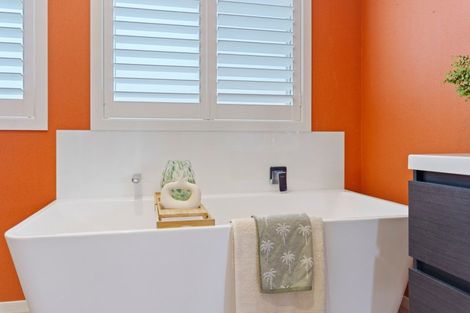 Photo of property in 45 Seagrass Place, Otaki Beach, Otaki, 5512