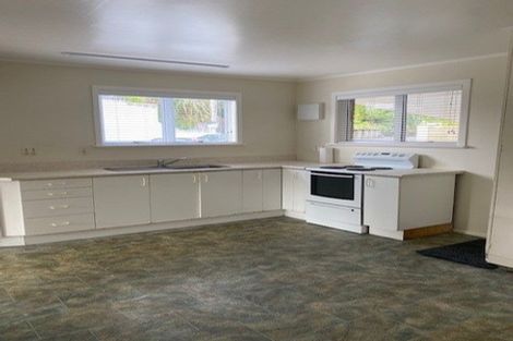 Photo of property in 4 Hallewell Crescent, Johnsonville, Wellington, 6037