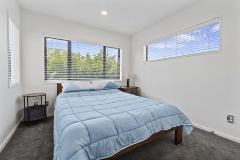 Photo of property in 6 Dida Park Drive, Kumeu, 0810