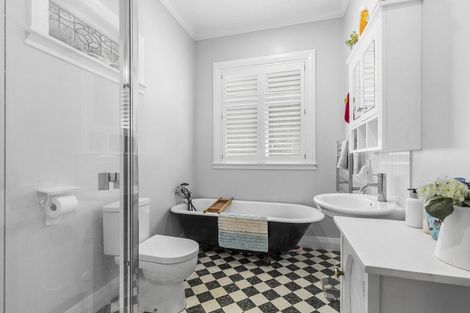 Photo of property in 33 Hanover Street, Wadestown, Wellington, 6012