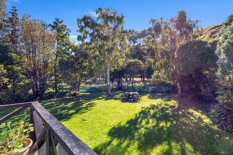 Photo of property in 2890 Christchurch Akaroa Road, Prices Valley, Little River, 7591