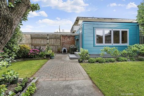 Photo of property in 56 Owhiro Bay Parade, Owhiro Bay, Wellington, 6023