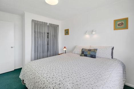 Photo of property in 18 Pohutukawa Drive, Opunake, 4616