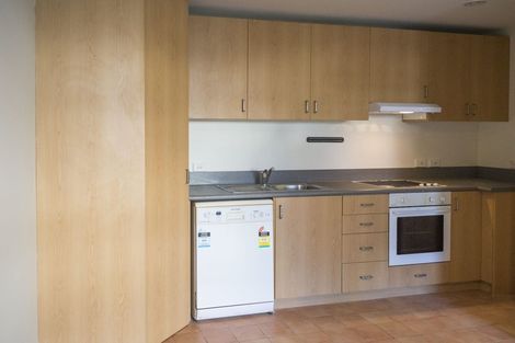 Photo of property in Pirie Street Townhouses, 35u5 Pirie Street, Mount Victoria, Wellington, 6011