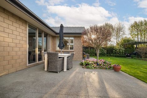 Photo of property in 4 Loeb Place, Rolleston, 7614