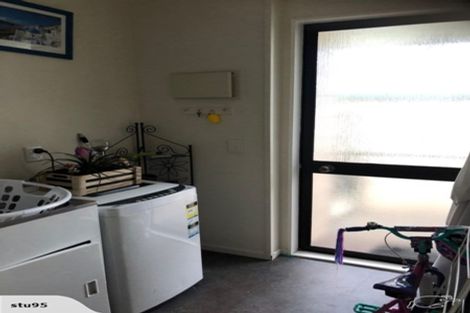 Photo of property in 35 Linwood Drive, Paraparaumu, 5032