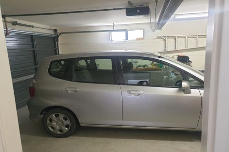 Photo of property in 104 Cortina Avenue, Johnsonville, Wellington, 6037