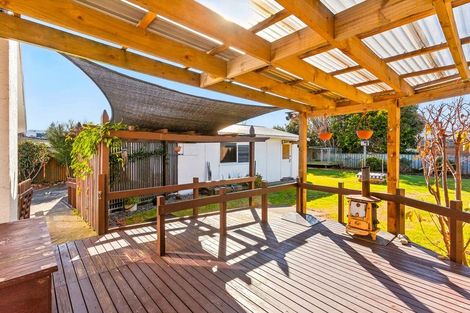 Photo of property in 49 Toru Road, Paraparaumu Beach, Paraparaumu, 5032