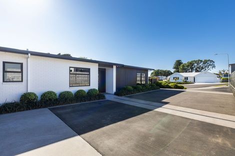 Photo of property in 21 Nadine Stanton Drive, Bell Block, New Plymouth, 4312