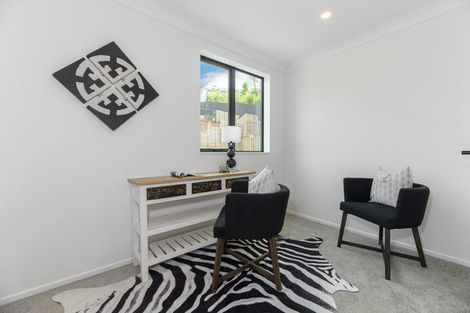 Photo of property in 11a/1 Falstone Lane, Browns Bay, Auckland, 0630