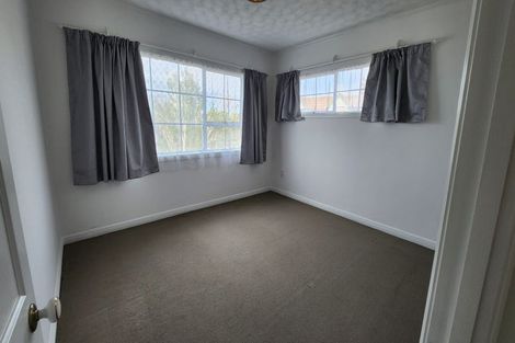 Photo of property in 38 Nui Mana Place, Te Atatu South, Auckland, 0610