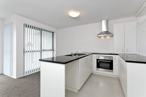 Photo of property in 8/26 Railway Street West, Papakura, 2110
