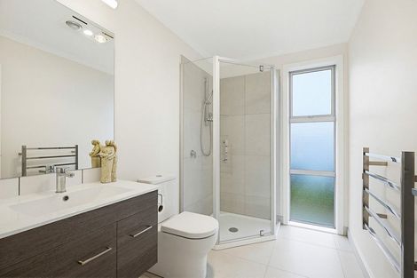 Photo of property in 13 Karearea Avenue, Kenepuru, Porirua, 5022