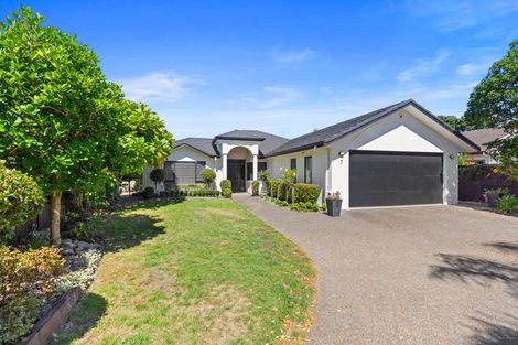 Photo of property in 7 Piha Close, Papamoa Beach, Papamoa, 3118