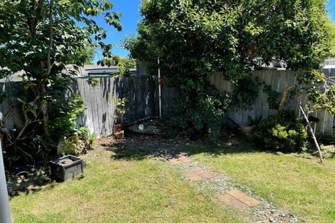 Photo of property in 2/136 Coronation Road, Papatoetoe, Auckland, 2025