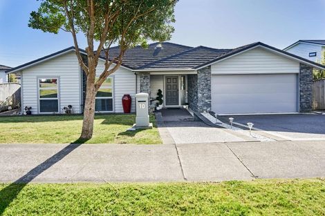 Photo of property in 10 Madeira Close, Whitby, Porirua, 5024