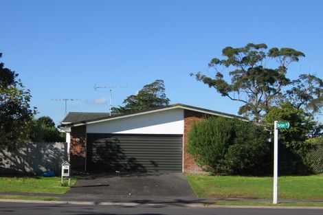 Photo of property in 56 Maygrove Drive, Orewa, 0931