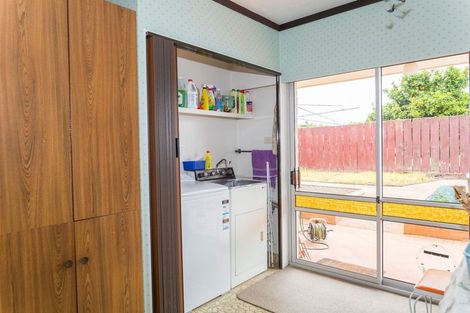 Photo of property in 117 Guy Street, Dannevirke, 4930