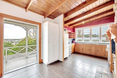 Photo of property in 4 Nelson Street, Helensville, 0800