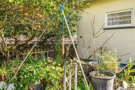 Photo of property in 15 Willow Avenue, Stoke, Nelson, 7011