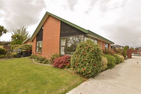 Photo of property in 9 Brogar Place, Casebrook, Christchurch, 8051