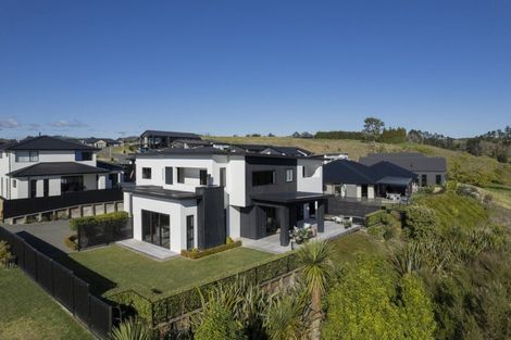 Photo of property in 9 Huria Vista, Pyes Pa, Tauranga, 3112