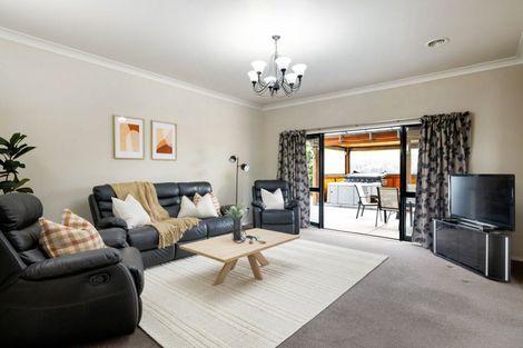 Photo of property in 29 Montrose Crescent, Huntington, Hamilton, 3210