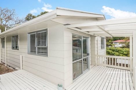 Photo of property in 36 Newington Road, Henderson, Auckland, 0612