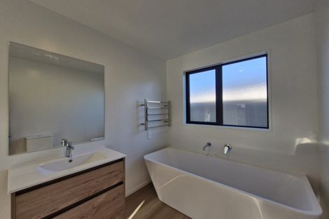 Photo of property in 8 Rita Angus Road, Belfast, Christchurch, 8051