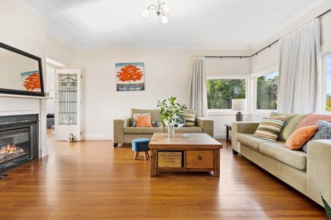 Photo of property in 70 Rimmer Road, Helensville, 0875