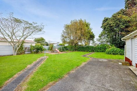 Photo of property in 42 Puriri Street, Hawera, 4610