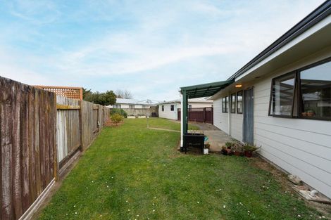 Photo of property in 7 Cargill Grove, Kelvin Grove, Palmerston North, 4414