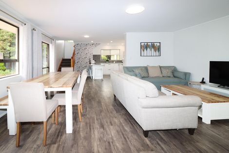 Photo of property in 10 Kereru Place, Masterton, 5810