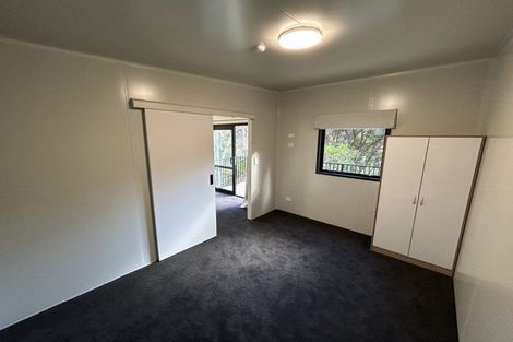Photo of property in 33 Postgate Drive, Whitby, Porirua, 5024