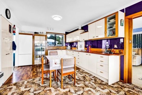 Photo of property in 17 Mount View Place, Spotswood, New Plymouth, 4310