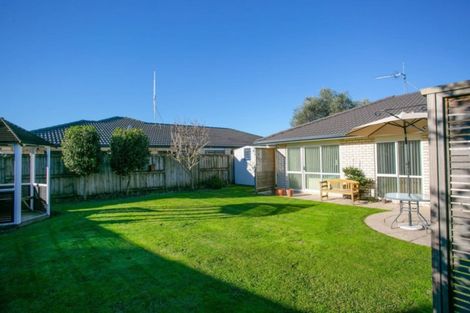 Photo of property in 16 Honiss Place, Cambridge, 3434