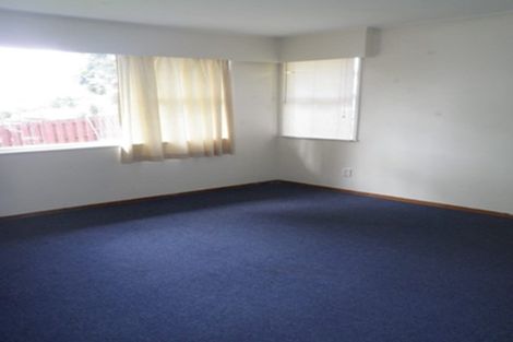 Photo of property in 28 Helena Street, Massey, Auckland, 0614