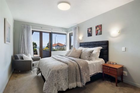 Photo of property in 190 Hurstmere Road, Takapuna, Auckland, 0622