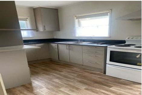 Photo of property in 3/108b Great South Road, Manurewa, Auckland, 2102