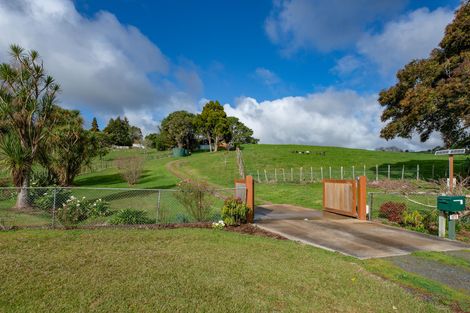 Photo of property in 1870 Hunua Road, Hunua, Papakura, 2583