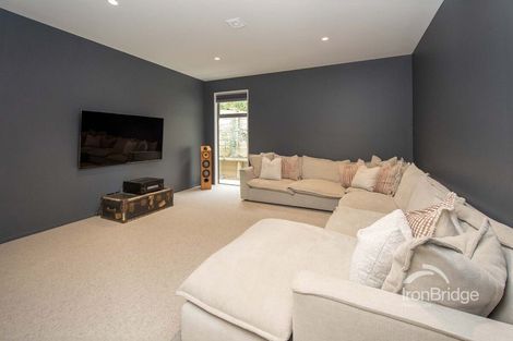 Photo of property in 13 Barnfields Close, Halswell, Christchurch, 8025