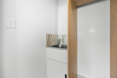 Photo of property in 111 Tributary Parade, Karaka, 2578