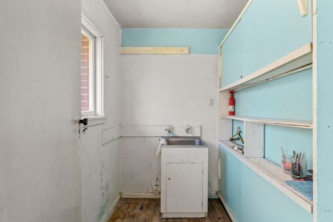 Photo of property in 10 Bendale Place, Avonhead, Christchurch, 8042