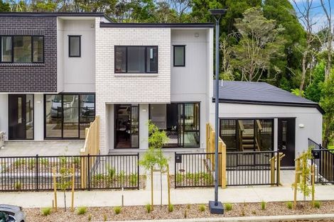 Photo of property in 36 Tokai Place, Glen Eden, Auckland, 0602